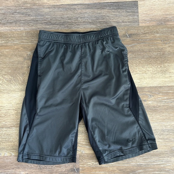 Nike Other - Boys Nike Dri Fit athletic shorts in size L black and grey